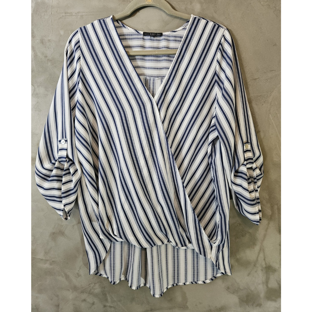 West Kei Size L Blue White Striped Faux Wrap V-Neck 3/4 Sleeve Pullover Blouse